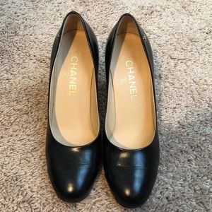 Used Chanel Pump size 38